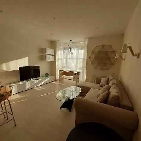 アパート Tour-group Apartment-4 *